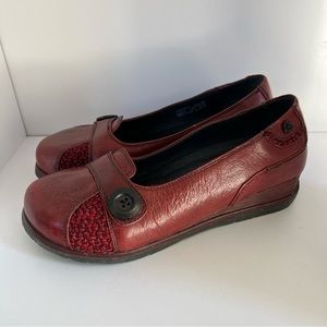 Dansko leather shoes